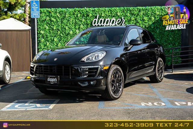 2018 Porsche Macan AWD photo