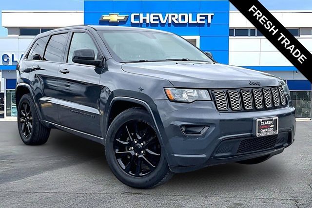 2018 Jeep Grand Cherokee Altitude 4WD photo