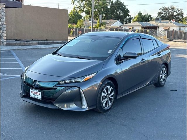 2017 Toyota Prius Prime Premium FWD photo