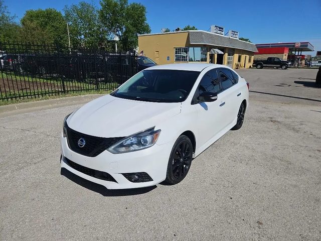 2018 Nissan Sentra SR FWD photo