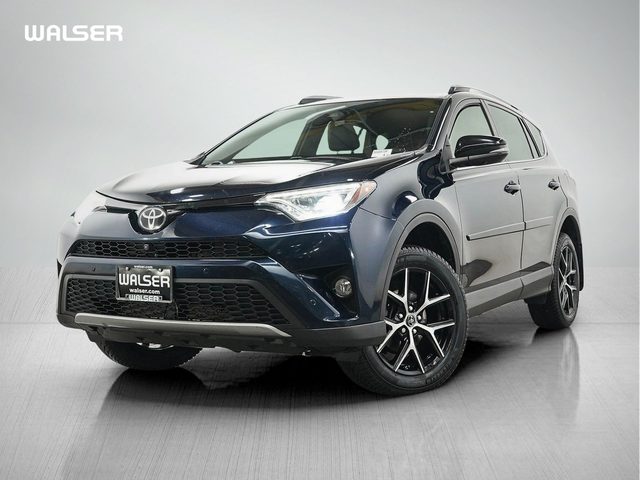 2018 Toyota RAV4 SE AWD photo