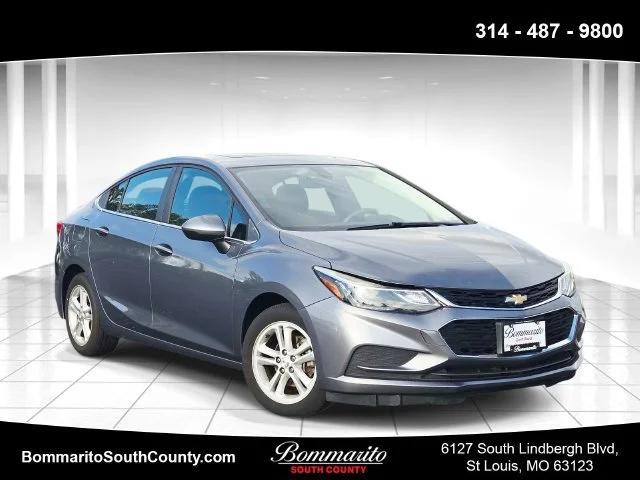 2018 Chevrolet Cruze LT FWD photo