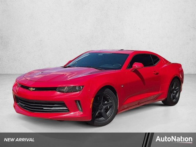 2018 Chevrolet Camaro 1LT RWD photo