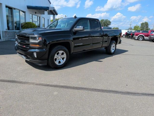 2018 Chevrolet Silverado 1500 LT 4WD photo