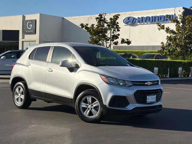 2018 Chevrolet Trax LS AWD photo