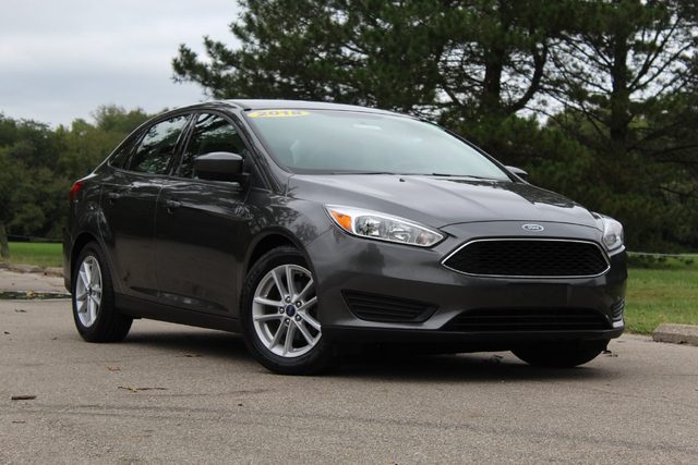 2018 Ford Focus SE FWD photo