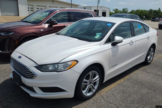 2018 Ford Fusion SE FWD photo
