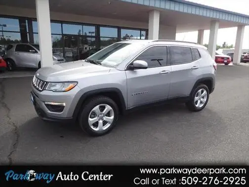 2018 Jeep Compass Latitude 4WD photo