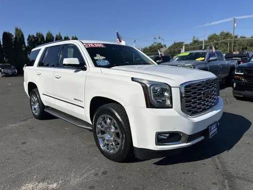 2018 GMC Yukon Denali 4WD photo