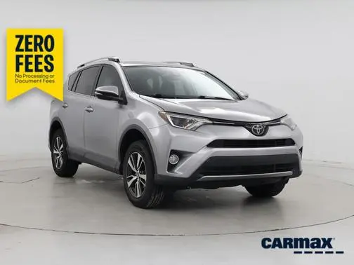 2018 Toyota RAV4 XLE FWD photo