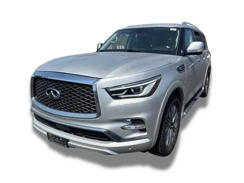 2018 Infiniti QX80 4WD photo