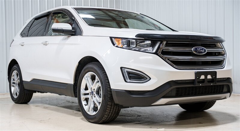 2018 Ford Edge Titanium AWD photo