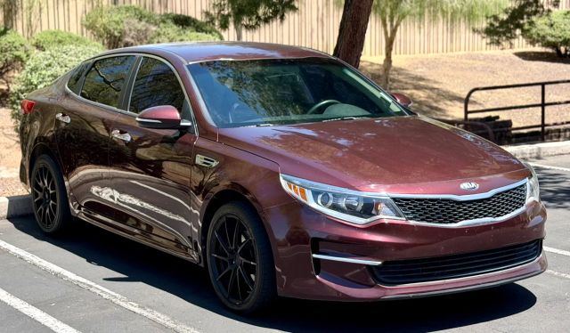 2018 Kia Optima LX FWD photo