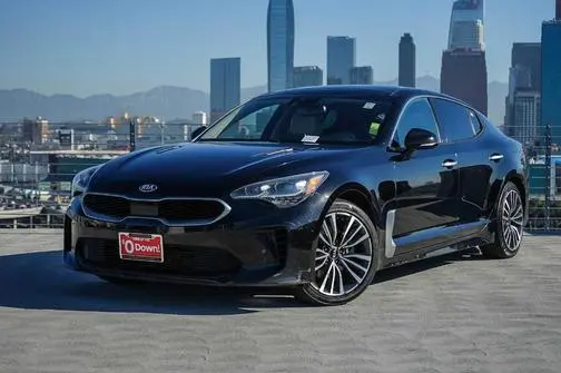2018 Kia Stinger Premium RWD photo