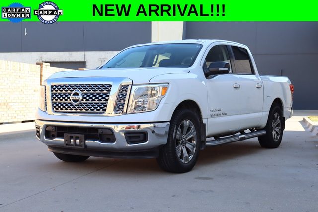 2018 Nissan Titan SV RWD photo