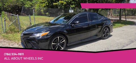 2018 Toyota Camry XSE FWD photo