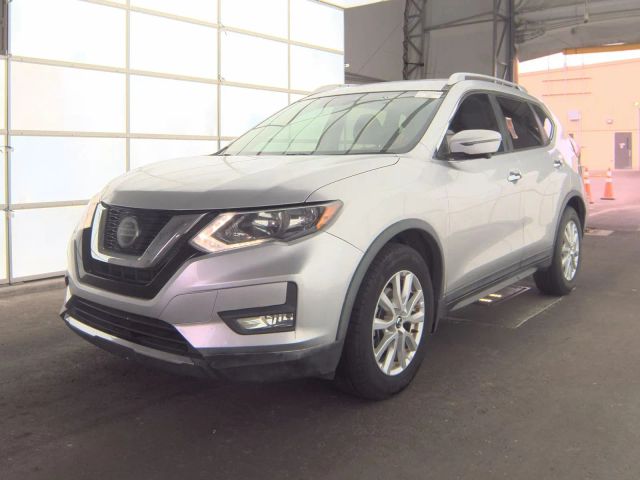 2018 Nissan Rogue SV FWD photo