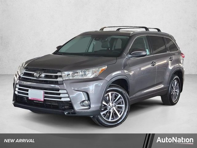 2018 Toyota Highlander XLE AWD photo