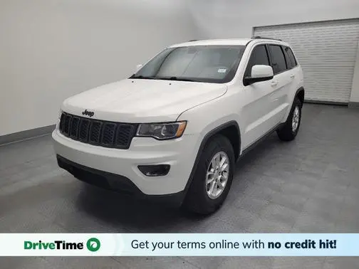 2018 Jeep Grand Cherokee Laredo E 4WD photo