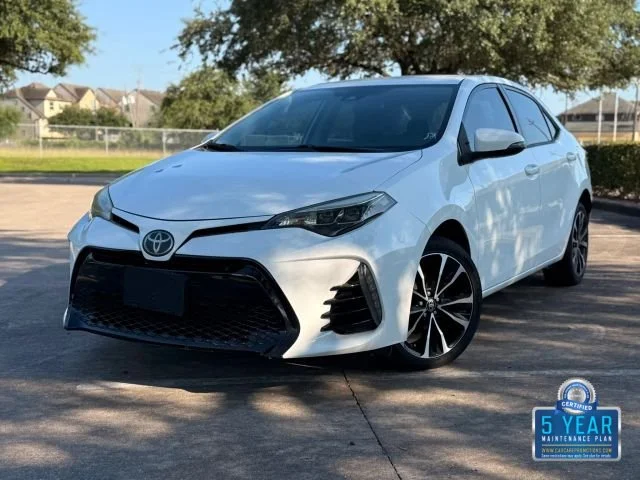 2018 Toyota Corolla SE FWD photo