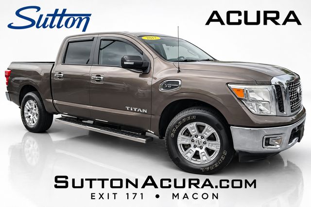 2017 Nissan Titan SV RWD photo