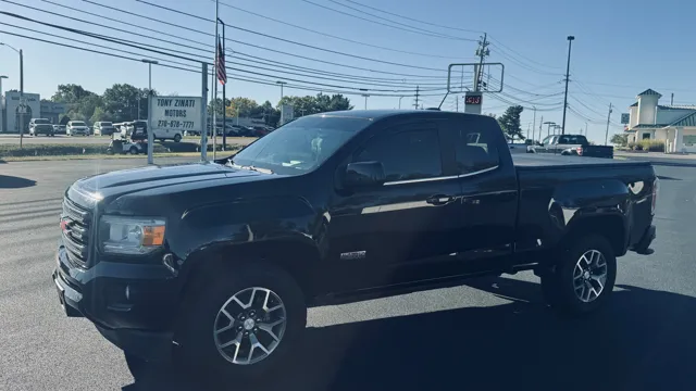 2018 GMC Canyon 4WD All Terrain w/Cloth 4WD photo