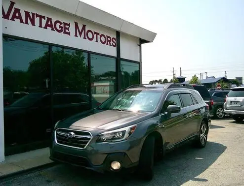 2018 Subaru Outback Limited AWD photo