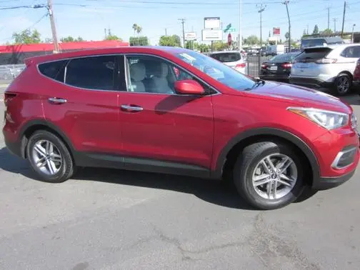 2018 Hyundai Santa Fe Sport 2.4L FWD photo