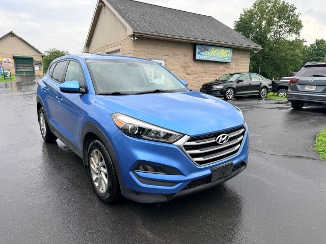 2018 Hyundai Tucson SE AWD photo