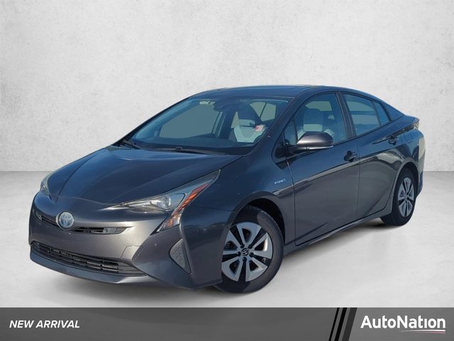 2018 Toyota Prius Three FWD photo