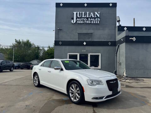 2017 Chrysler 300 300C AWD photo