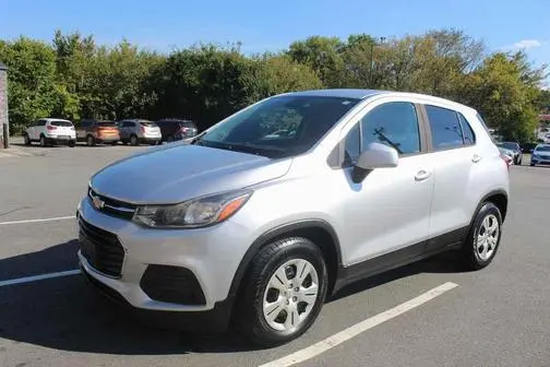 2018 Chevrolet Trax LS FWD photo