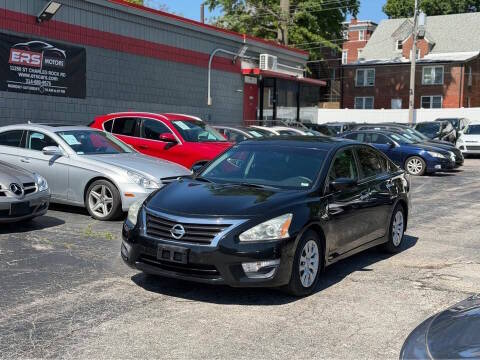 2015 Nissan Altima 2.5 S FWD photo