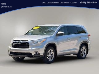 2015 Toyota Highlander LE Plus AWD photo