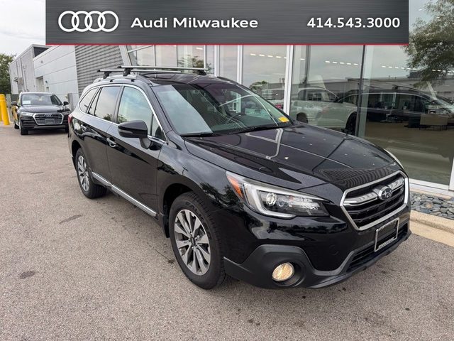 2018 Subaru Outback Touring AWD photo