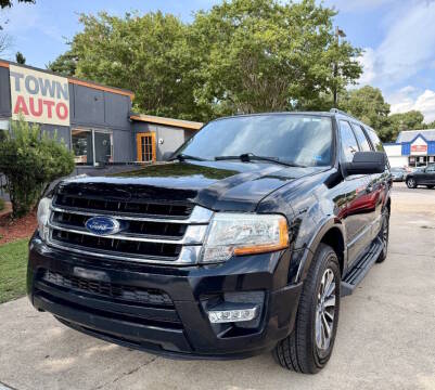 2016 Ford Expedition XLT RWD photo