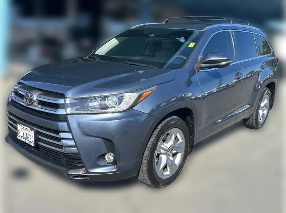 2018 Toyota Highlander Limited AWD photo