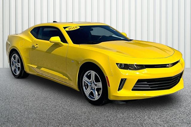2018 Chevrolet Camaro 2LT RWD photo