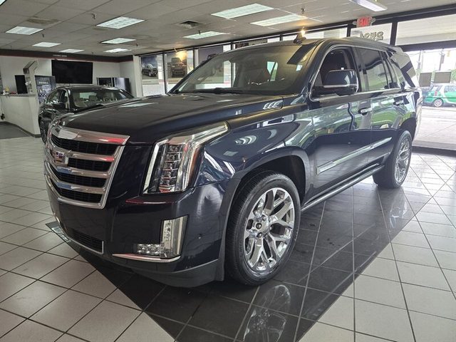 2018 Cadillac Escalade Premium Luxury 4WD photo