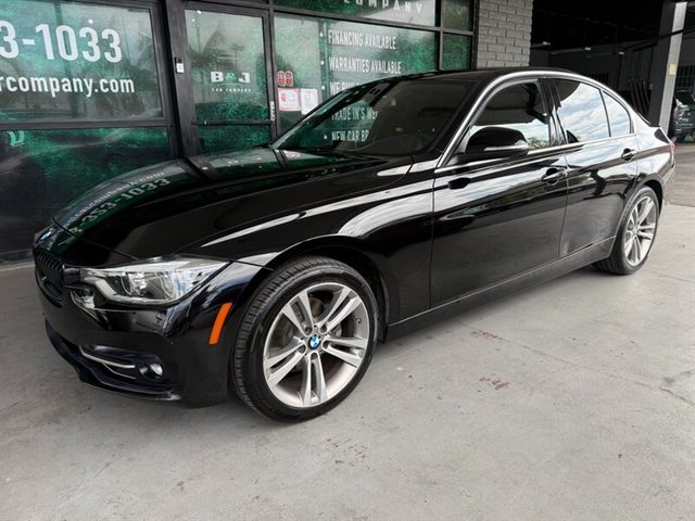 2018 BMW 3 Series 330i RWD photo