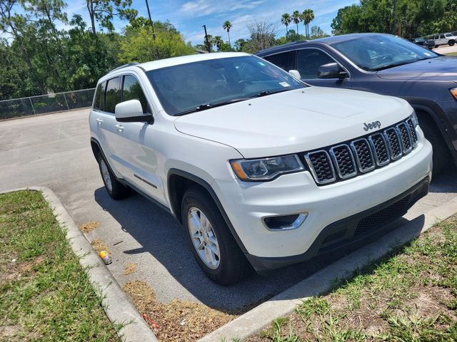 2018 Jeep Grand Cherokee Laredo E RWD photo