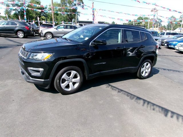 2018 Jeep Compass Latitude 4WD photo