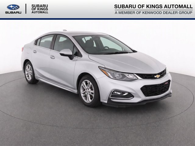 2018 Chevrolet Cruze LT FWD photo