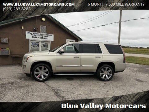 2017 Cadillac Escalade Luxury 4WD photo