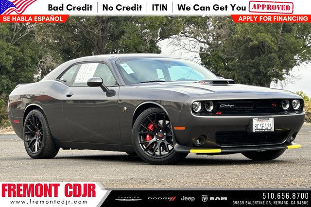 2018 Dodge Challenger 392 Hemi Scat Pack Shaker RWD photo