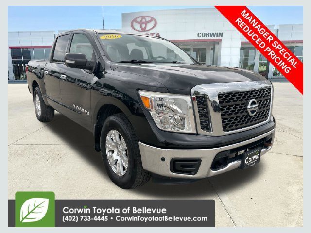 2018 Nissan Titan SV 4WD photo
