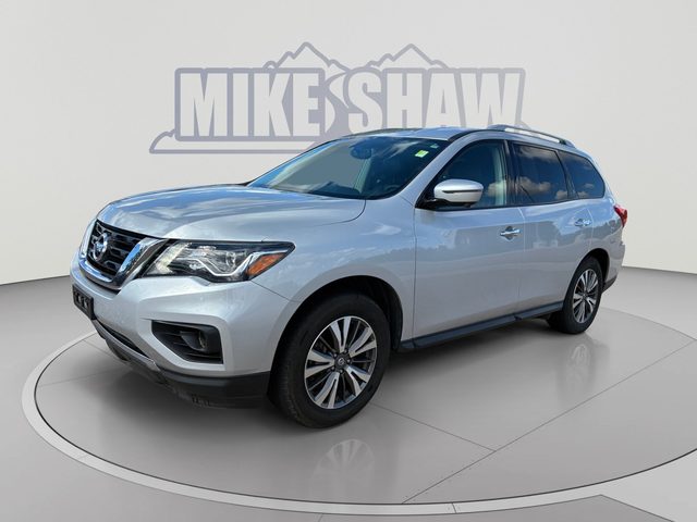 2018 Nissan Pathfinder SL 4WD photo