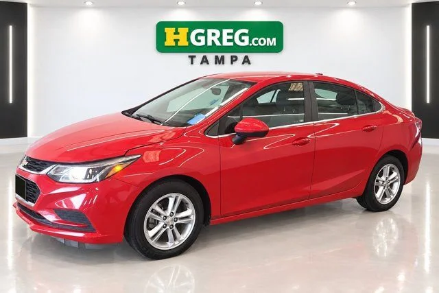 2017 Chevrolet Cruze LT FWD photo
