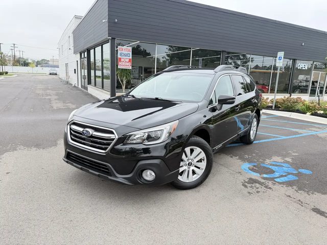 2018 Subaru Outback Premium AWD photo