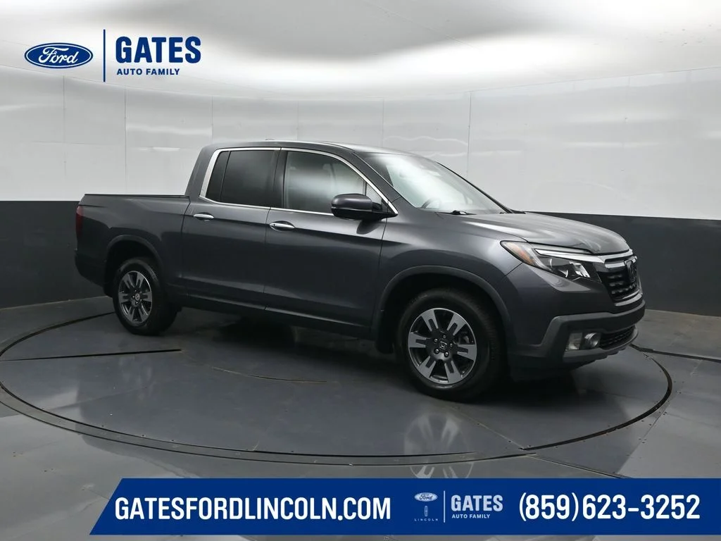 2018 Honda Ridgeline RTL-E AWD photo